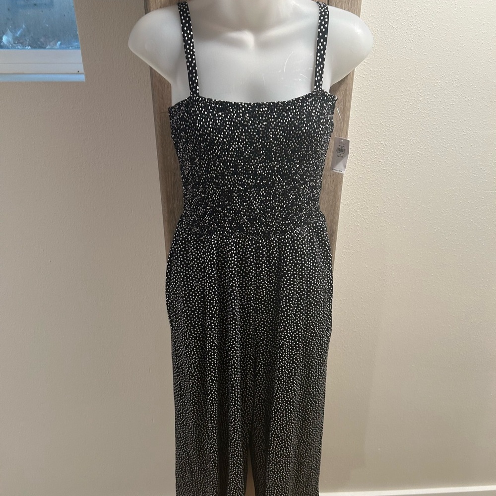 Old Navy Black and White Pokadot Jumper